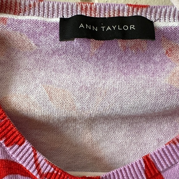 Ann Taylor-Button down Cardigan with Red Floral Print - Picture 3 of 7